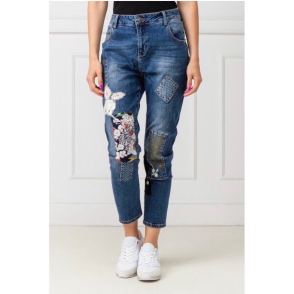 Desigual Exotic Hong Kong High Rise Cropped Patchwork Boyfriend Jeans Sz 28 EU